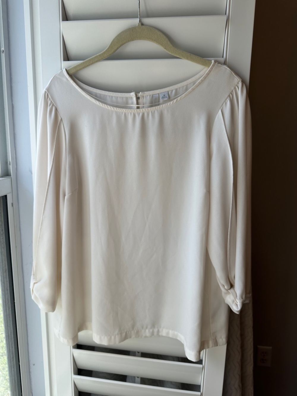 LC Lauren Conrad Cream Long-Sleeve Boatneck Blouse